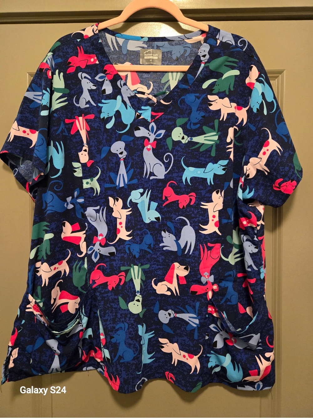 Butter Soft Women’s Navy Dog-Print Scrub Top